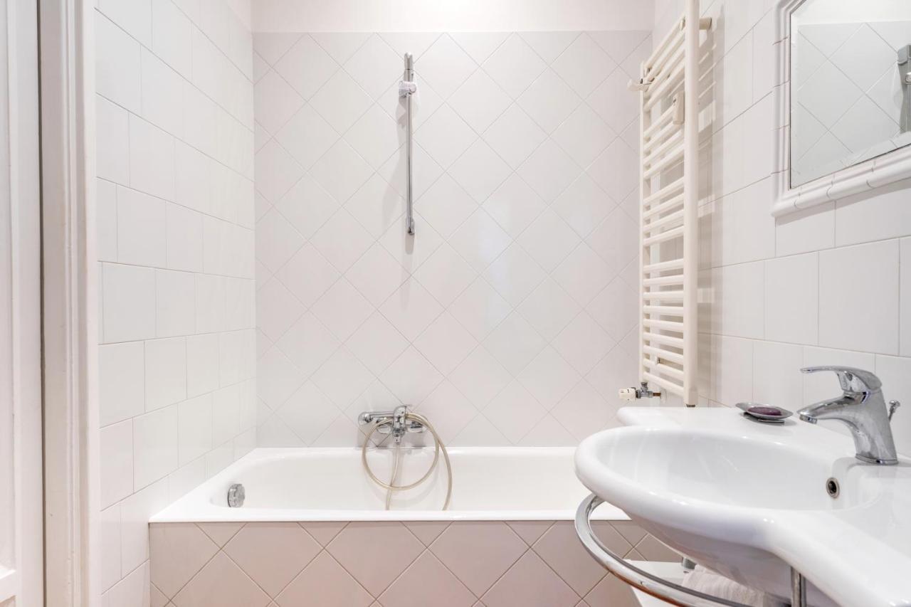 Maison Regola, Styilish Apt In Campo De Fiori โรม ภายนอก รูปภาพ